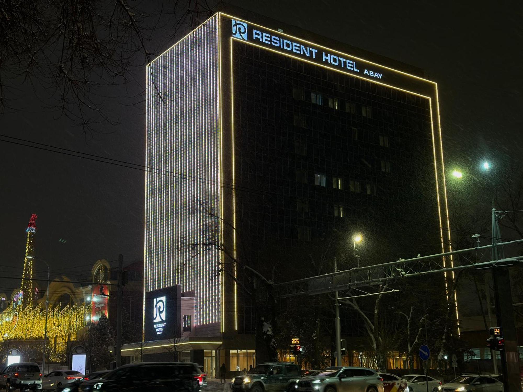 אלמטי Resident Hotel Abay מראה חיצוני תמונה