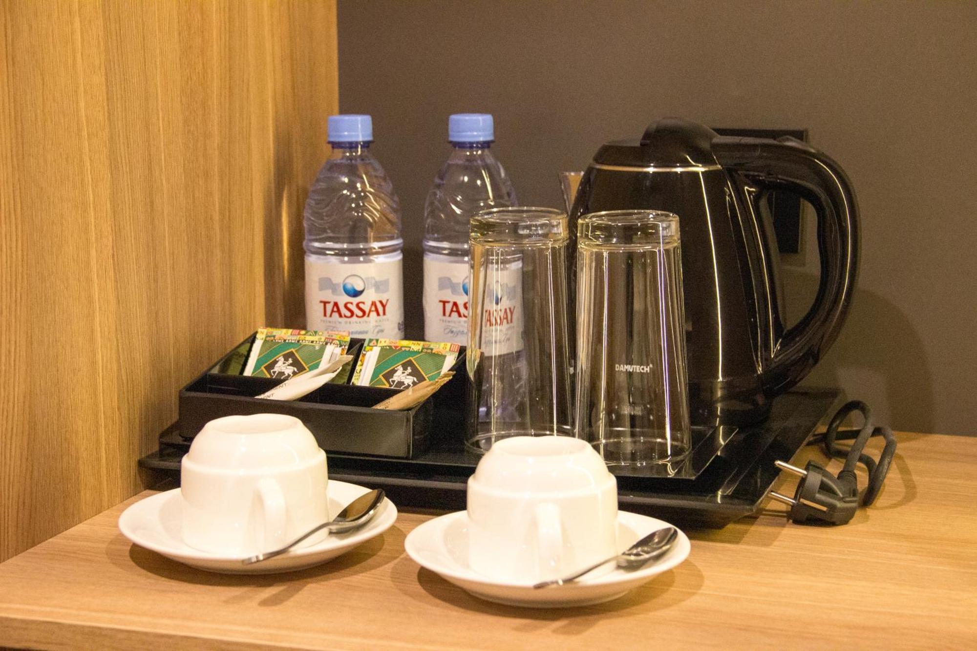 אלמטי Resident Hotel Abay מראה חיצוני תמונה