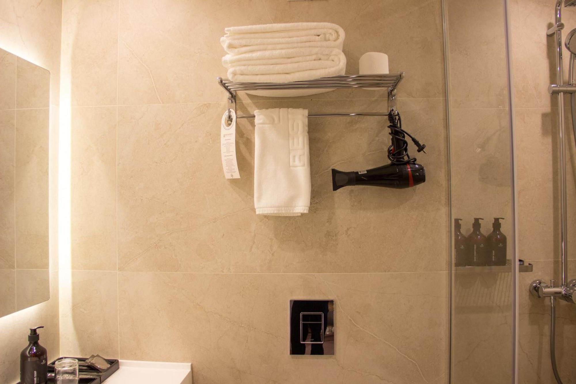 אלמטי Resident Hotel Abay מראה חיצוני תמונה